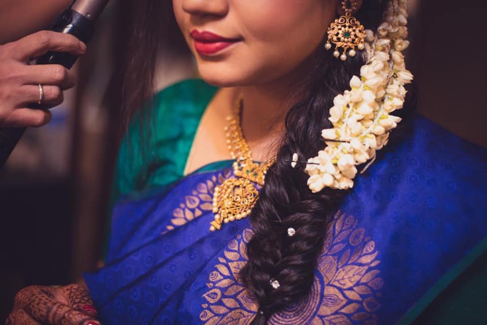 Bridal makeup and mehndi work by Mayuri Kakkad