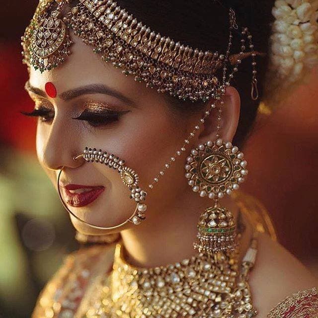 Bridal makeup and mehndi work by Mayuri Kakkad