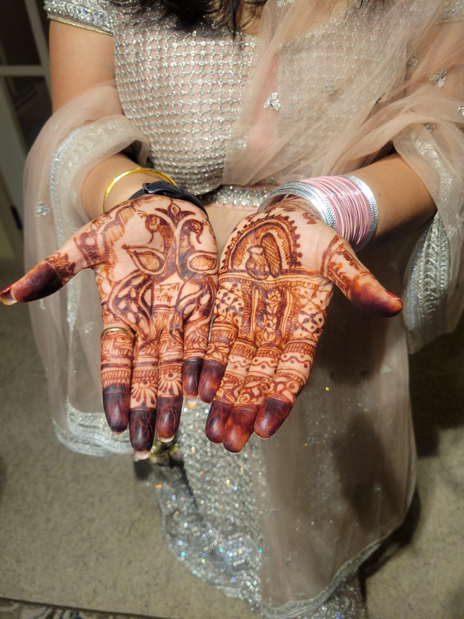 Bridal makeup and mehndi work by Mayuri Kakkad