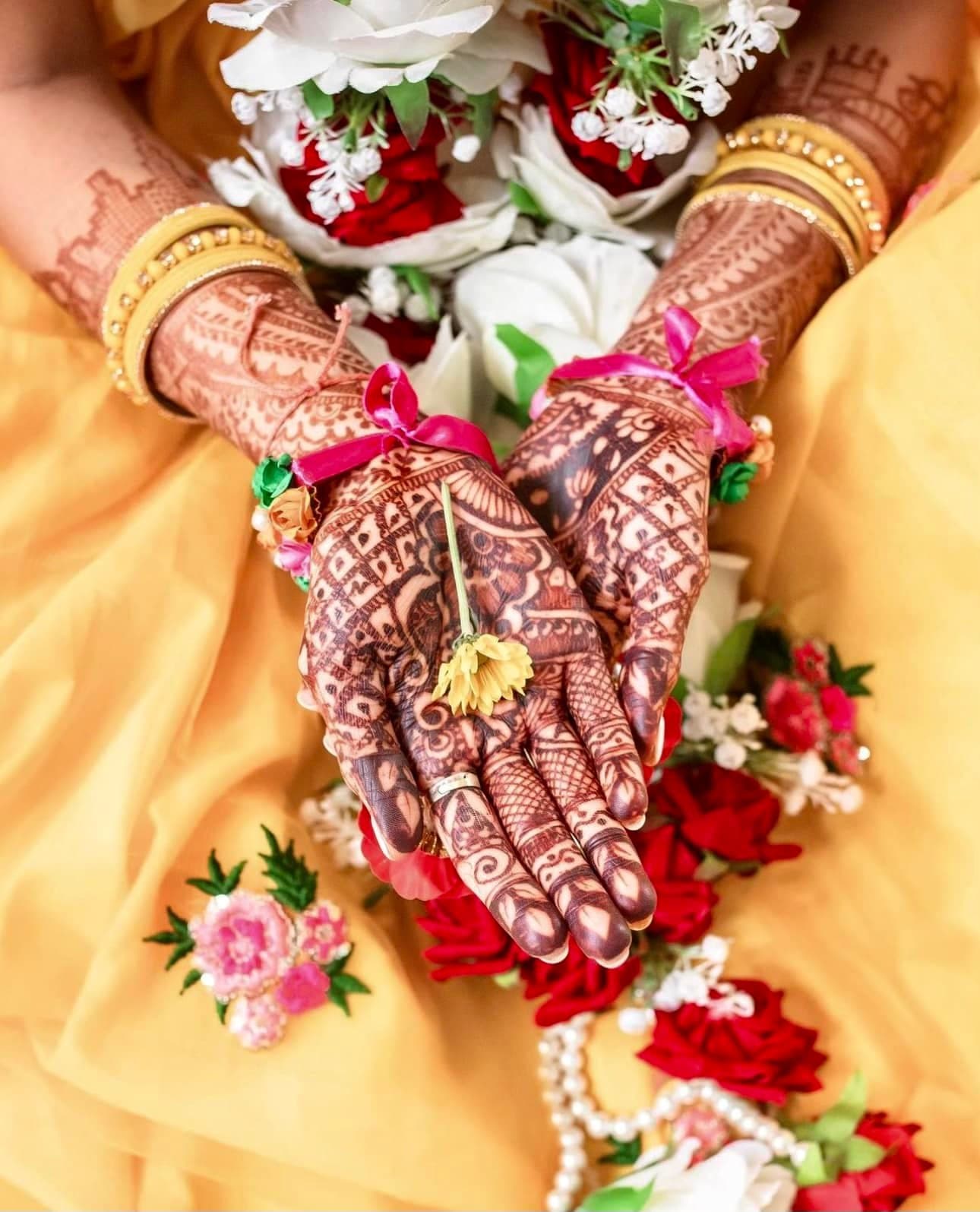 Bridal makeup and mehndi work by Mayuri Kakkad