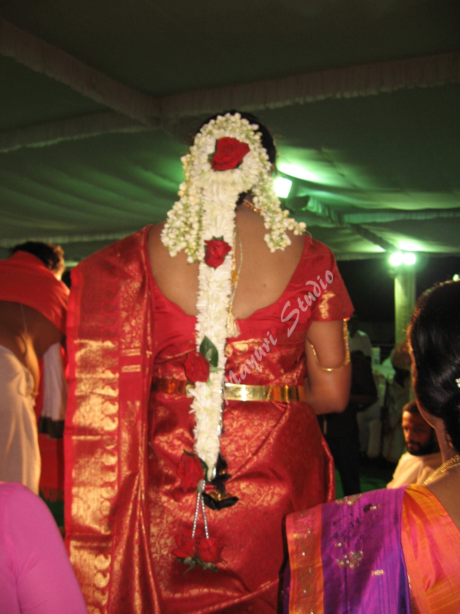 Bridal makeup and mehndi work by Mayuri Kakkad