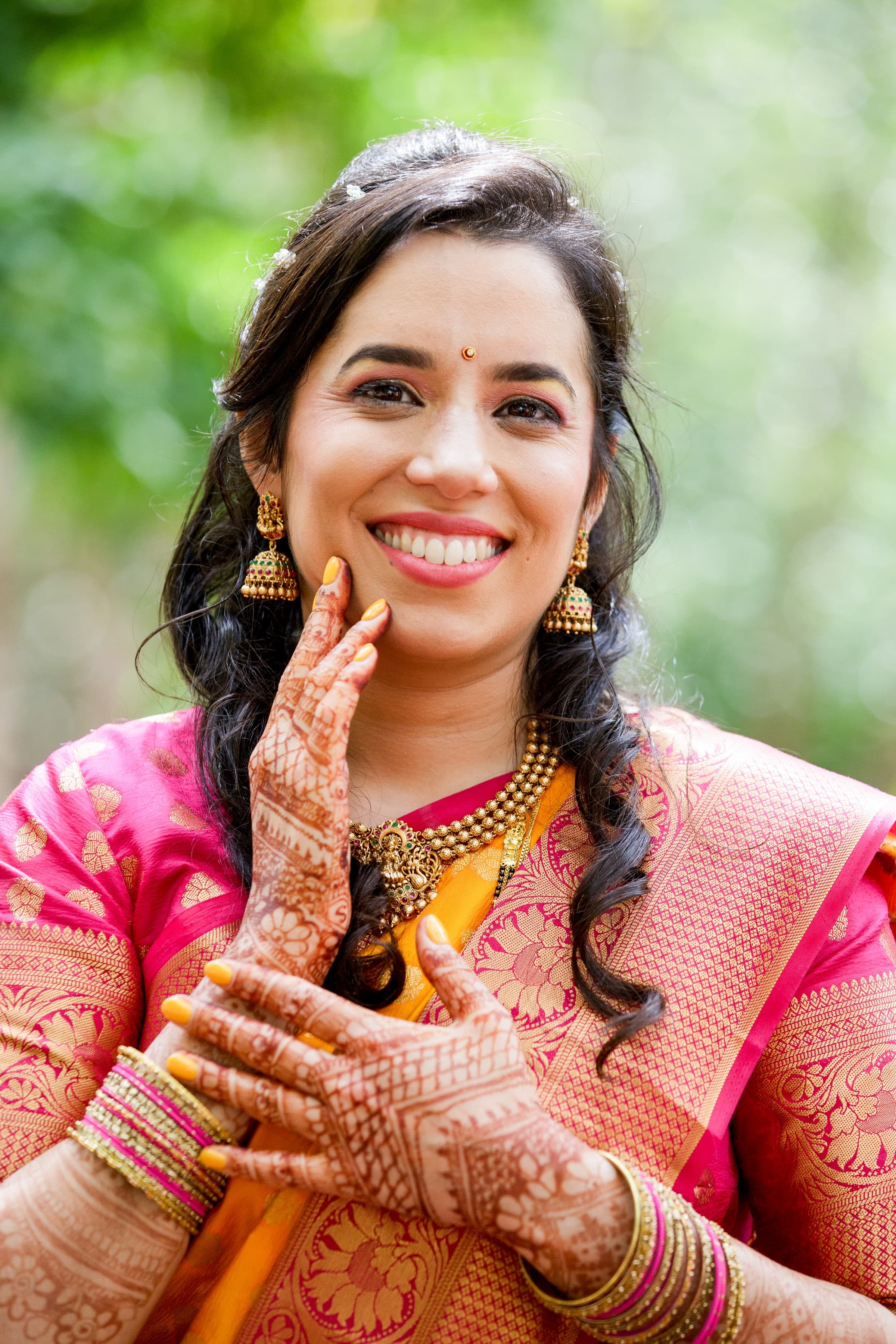 Bridal makeup and mehndi work by Mayuri Kakkad