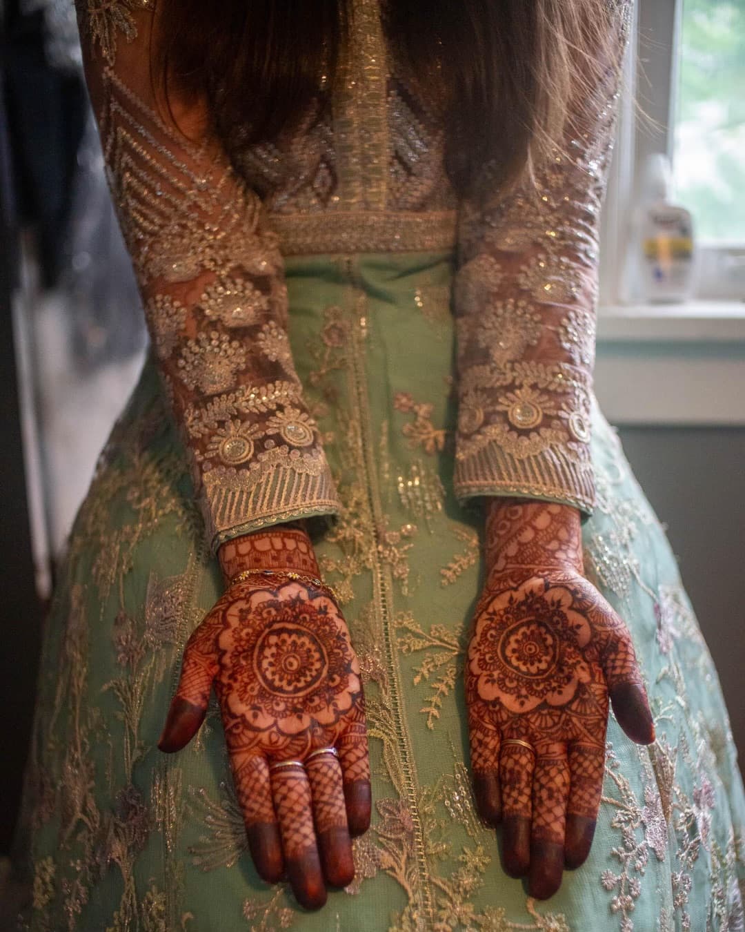 Bridal makeup and mehndi work by Mayuri Kakkad