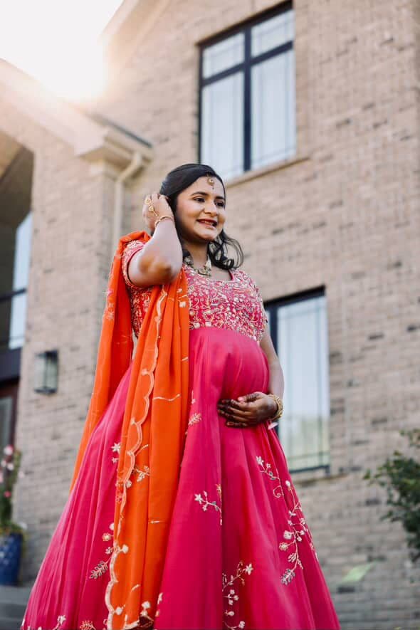 Bridal makeup and mehndi work by Mayuri Kakkad