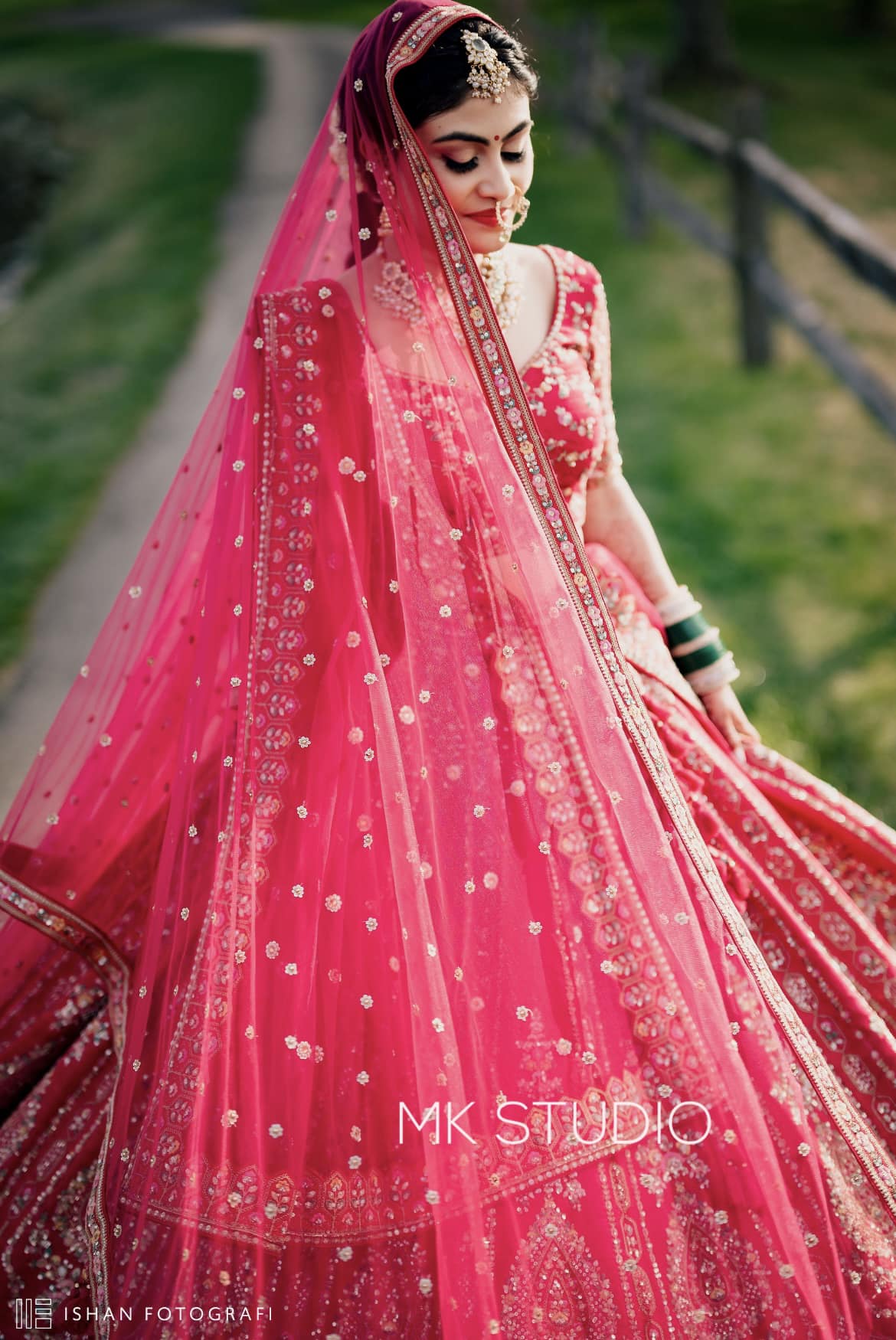 Bridal makeup and mehndi work by Mayuri Kakkad